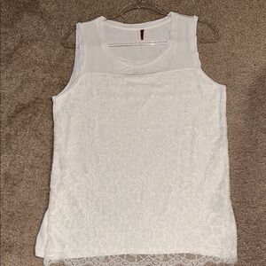 White Lace Sleeveless Women's Top